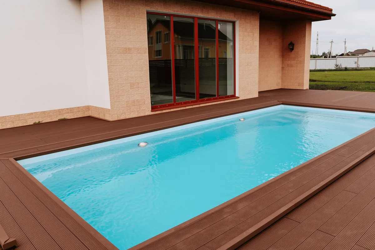 Композитный бассейн Laguna 8 — вид сверху в Красноярске